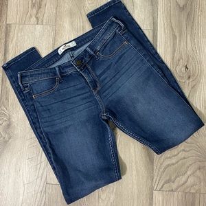 Hollister Stretchy Blue Jeans Size 5R